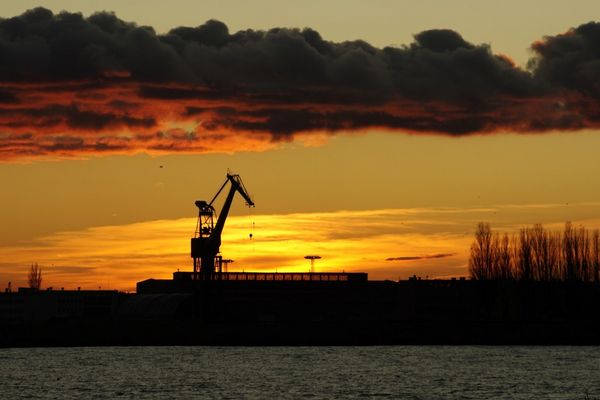 Żuraw - Płocka Stocznia Rzeczna
