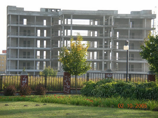 Biurowiec PERNu w budowie
