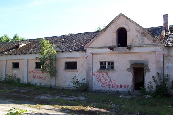 Stajnia 46 pułku dragonów w Płocku
pierwsze moje wstawki wiec prosze o wyrozumialosc :)
