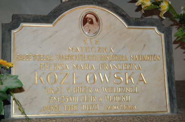 Tablica w krypcie kościoła  Mariawitów
