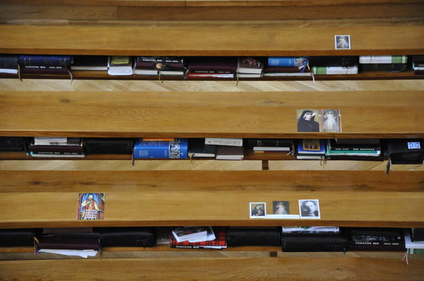 Wyższe Seminarium Duchowne w Płocku
Ławki kleryków w kaplicy
Słowa kluczowe: seminarium