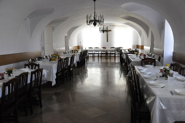 Seminarium Duchowne w Płocku
refektarz
Słowa kluczowe: seminarium refektarz