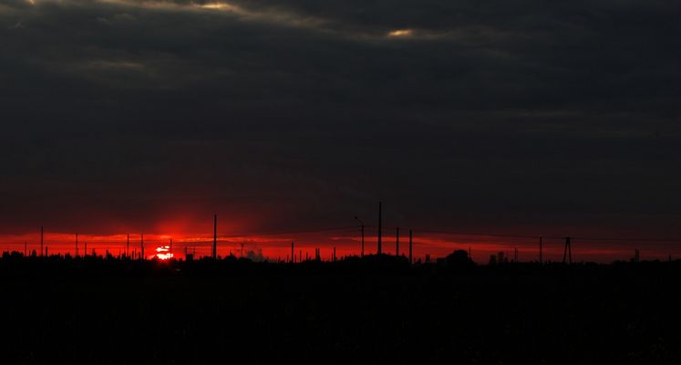 Zachód nad Petrochemią
Słowa kluczowe: zachód petochemia orlen