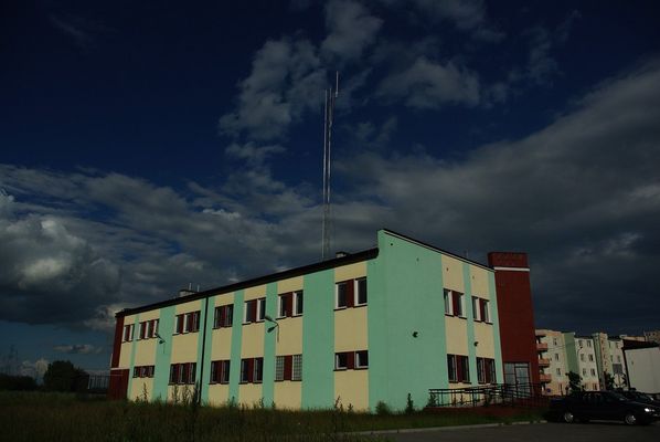 Strażnica
Strażnica przy ul. Urodzajnej
Słowa kluczowe: urodzajna strażnica policja pogotowie straż pożarna chmury budynek podolszyce