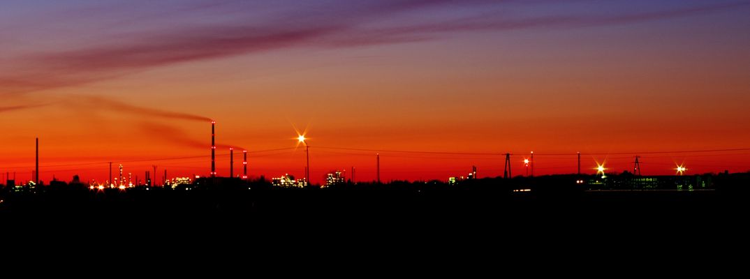 Zachód nad rafinerią
Widziany od ul. Urodzajnej
Słowa kluczowe: urodzajna, zachód, rafineria, PKN, Orlen