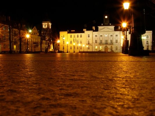 morze kamieni - ratusz
