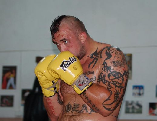 Trening Mistrza
Marcin Różalski przygotowuje się do Angels of Fire II w Płocku
Słowa kluczowe: sport, k-1, angels of fire, kick-boxing