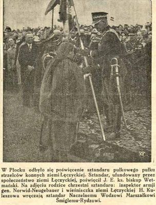 poświęcenie sztandaru 4 Pułku Strzelców Konnych  w Płocku
z "Gazety Tygodniowej" nr 24, Kielce 1938r.
Słowa kluczowe: sztandar 4 Pułk Strzelców Konnych
