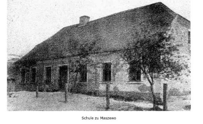 szkoła w Maszewie
lata 20-30-te 
Słowa kluczowe: szkoła Maszewo lata 20-30-te