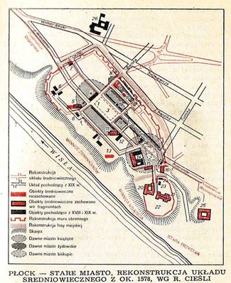 Stare Miasto - rekonstrukcja układu średniowiecznego z ok. 1578 r.
1.Stary Rynek, 
2.Rynek Kanoniczny, 
3.Ratusz gotycki (nie zachow.), 
4.Ratusz klasycystyczny, 
5.Kościół farny, 
6.Spichlerze, 
7.Baszta, 
8.Fragment muru obronnego XIV w.
9.Kościół i szpital Św. Ducha (nie zachow.)
10.Bożnica (nie zachow.)
11.Dawny kościół kolegiacki Św. Michała
12.Dawne kolegium jezuickie
13.Kościół Św. Trójcy (nie zachow.)
14.Dawny pałac biskupi 
15.Dawny dom mieszkalny
16.Dom pod Trąbami
17.Dawny odwach
18.Dom pod opatrznością
19.Domy mieszkalne
20.Zespół zamkowy (frag.kościoła, zamku i klasztoru)
21.Katedra
22.Zamek (zachow.frag.podziem.)
23.Muzeum Diecezjalne
24.Tzw. Kasztelania
25.Zespół podominikański
26.Zespół poreformacki
