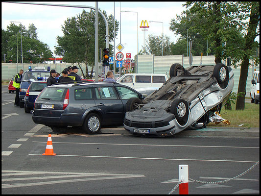 Fotoprzestroga
Wypadek na rondzie Wojska Polskiego 14-06-2008
Słowa kluczowe: wypadek rondo