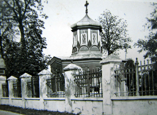 Kaplica
Cmentarz przy ul. Norbertańskiej
