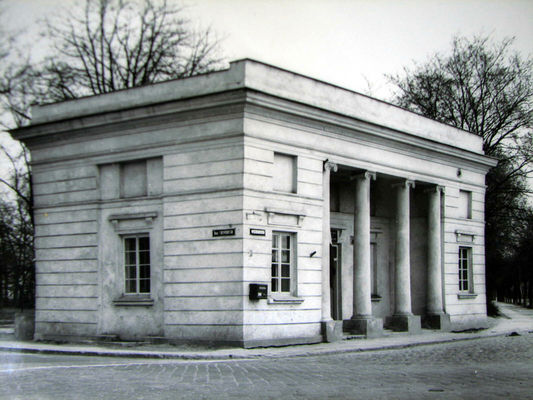 Rogatki Warszawskie
A na ulicach jeszcze bruk...
