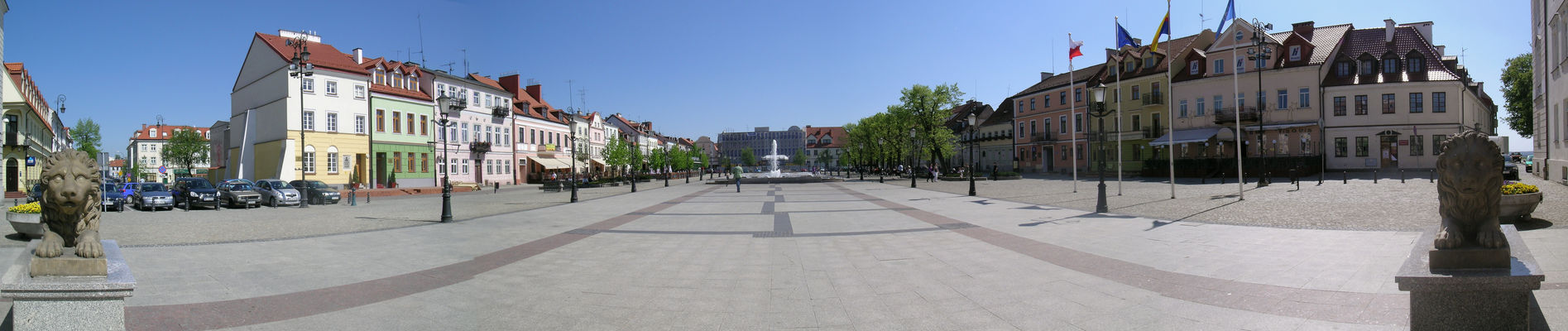 Panorama Starego Rynku ( widok od strony wejścia do Ratusza).
Tak zaczyna się moja przygoda z plock24.pl :)
Słowa kluczowe: stary rynek miasto panorama lew lwy fonntanna afrodyta plac 