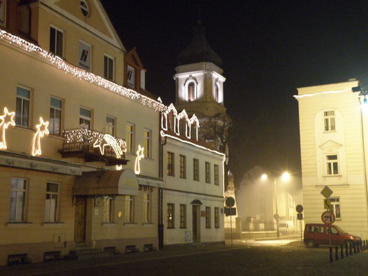 Wieczór na Starym Rynku
Słowa kluczowe: noc rynek stary 