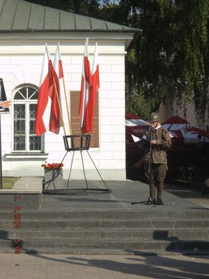 obchody 69 rocznicy wybuchu Powstania Warszawskiego
1 sierpnia 2013 roku, plac Narutowicza
