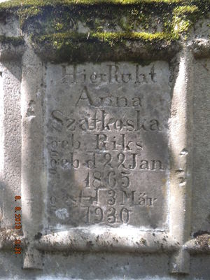 cmentarz ewangelicki w Bielinie
Grób Anny Szatkowskiej z domu Riks urodzonej 22 stycznia 1865 roku zmarłej 3 marca 1930 roku.
