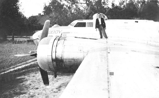 SUPERFORTECA B17, Nr 7445, Reczyn gmina Mąkolin, obecnie gmina Bodzanów. 
3 luty 1945
